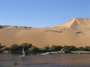 Nil bei Assuan, Ägypten 04